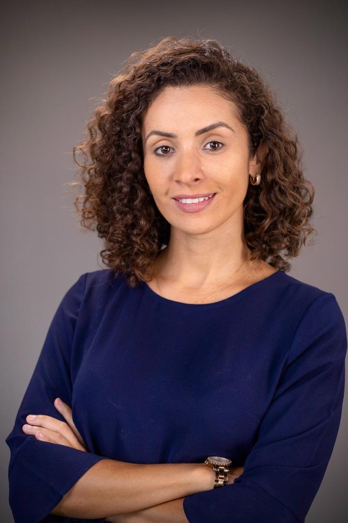Foto currículo resumido - Isabel Terra.jpg